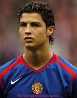 Cristiano Ronaldo házában sok a kitört ablak